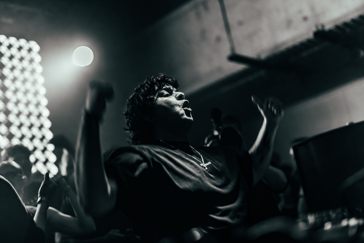 Loading... just a sec